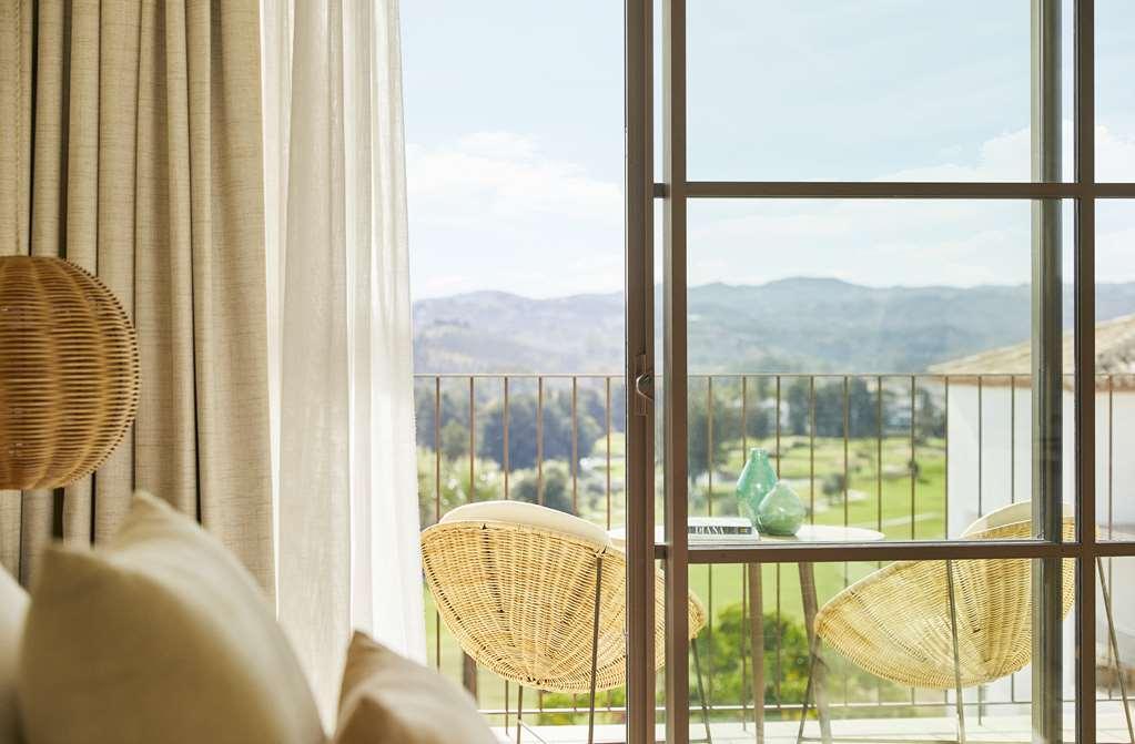 La Zambra Hotel By Hyatt Mijas Szoba fotó